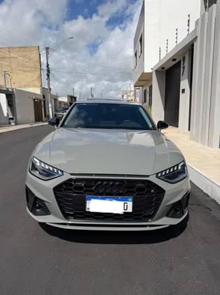 AUDI A4 2.0 TFSI GASOLINA PRESTIGE PLUS S TRONIC